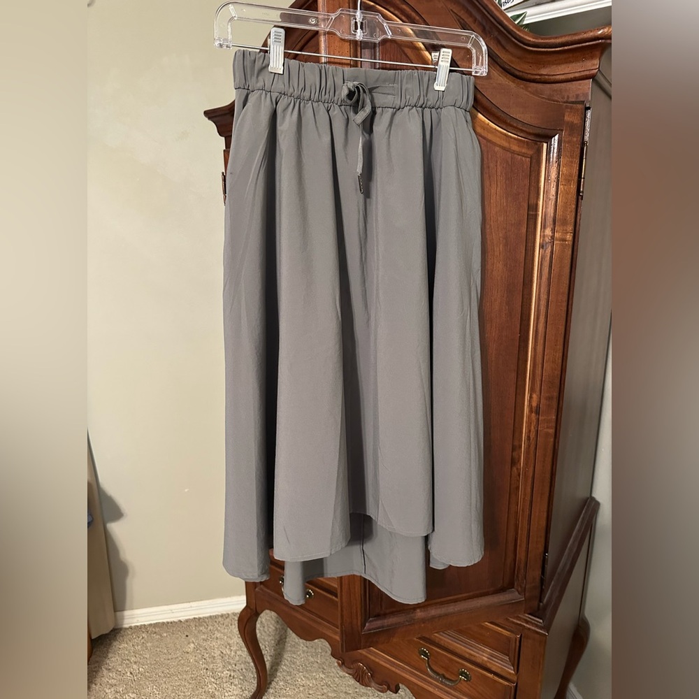 Lululemon khaki pre-post workout cover up; size 4